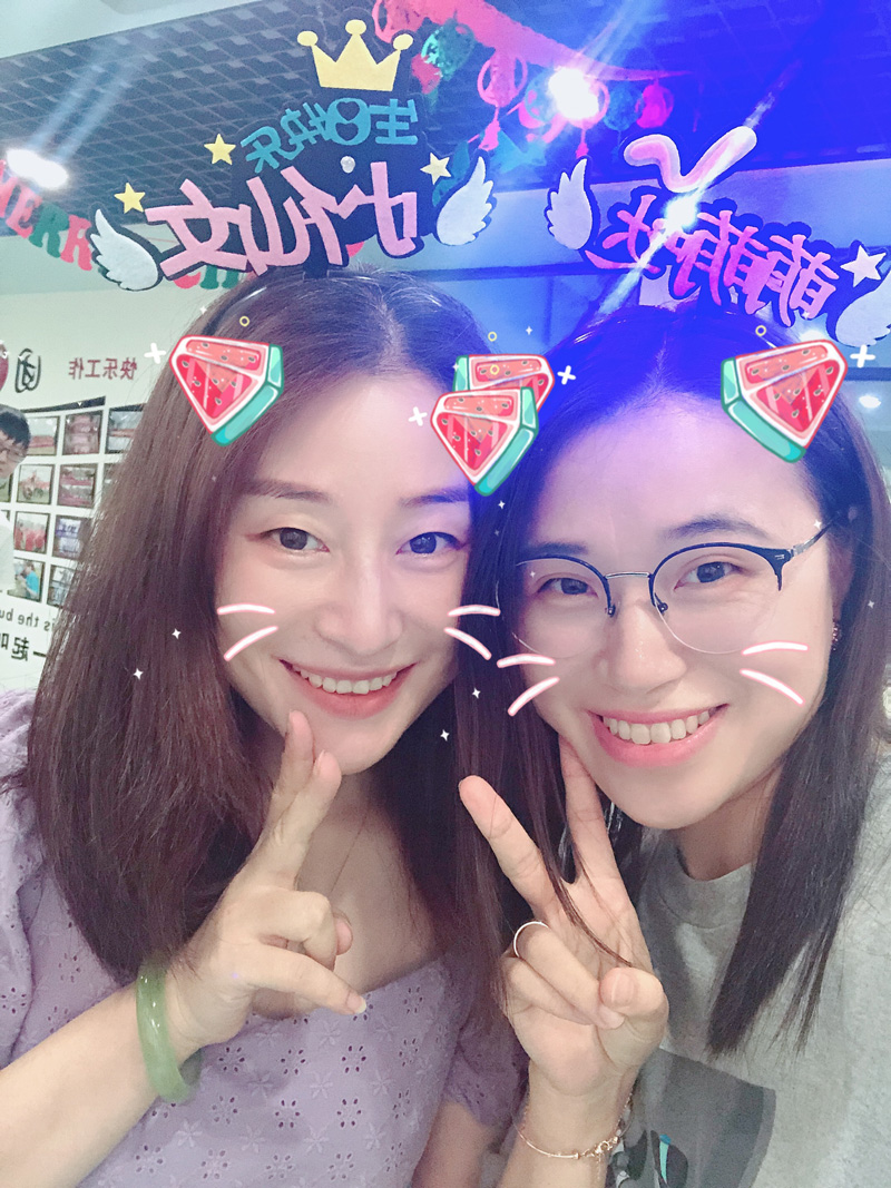 八月集體生日會(huì) | 與久違的祝?；馃嵯嘧?  src="/uploads/allimg/210903/1-210Z3142031444.jpg" /></p>
<p><img alt=