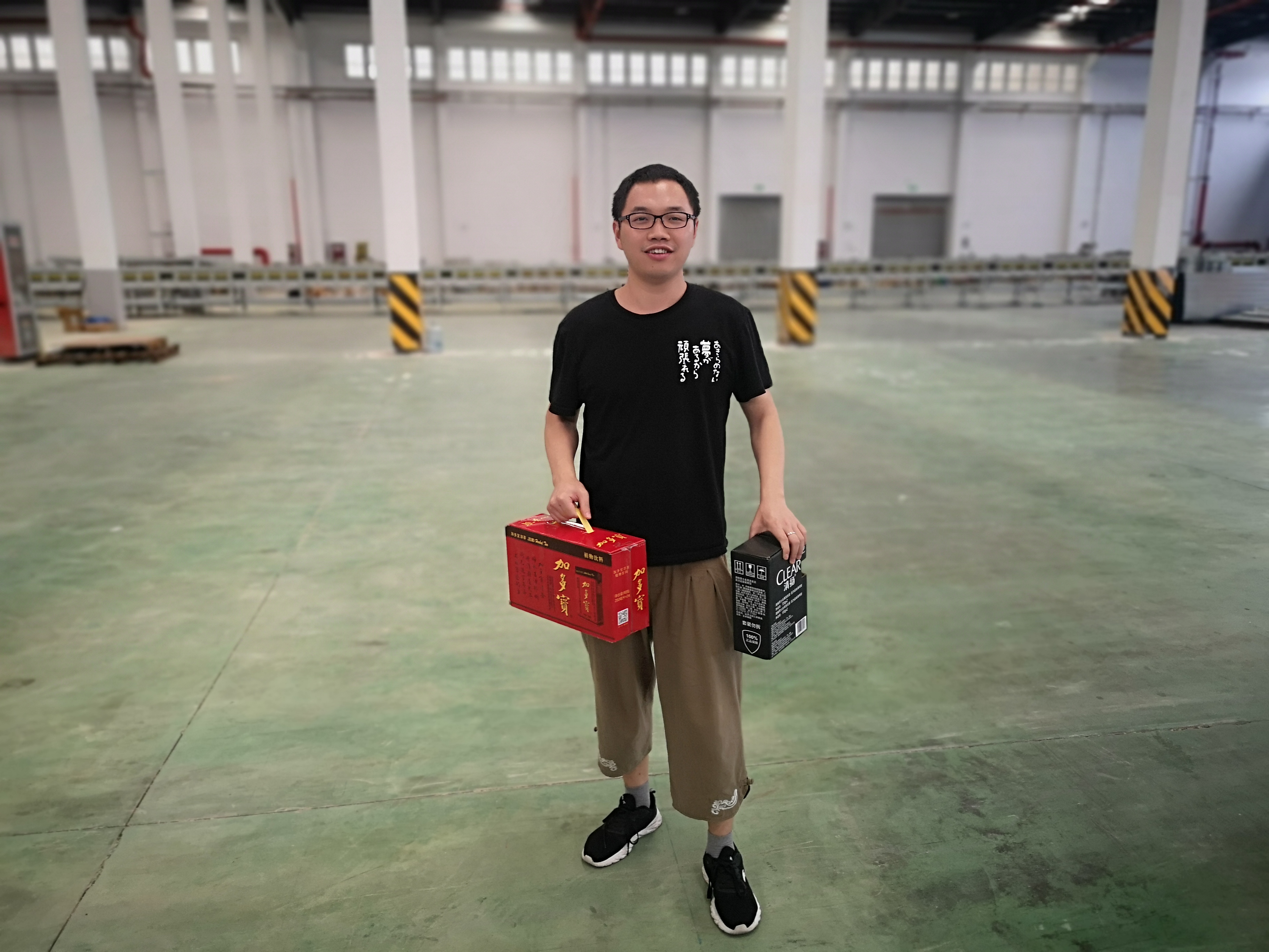 關(guān)愛(ài)職工 · 夏送清涼 | 寶開(kāi)工會(huì)赴一線送清涼，致敬高溫下的堅(jiān)守