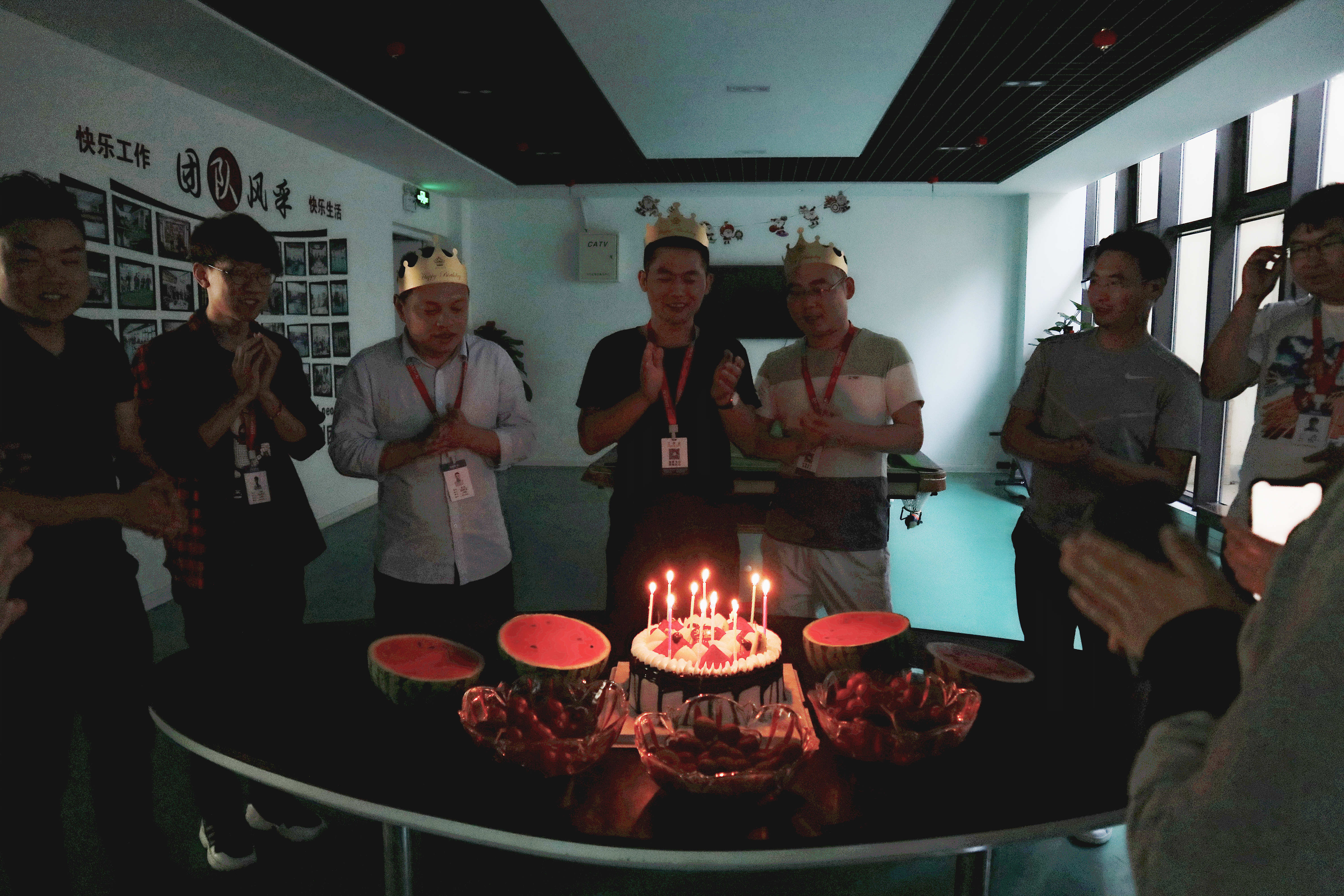 員工集體生日會 | 繽紛五月，把美好的祝福送給你